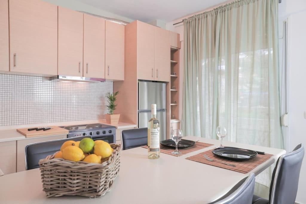 5 Min From Papageorgiou Free Indoor Parking Apartment Thessaloniki Exterior photo