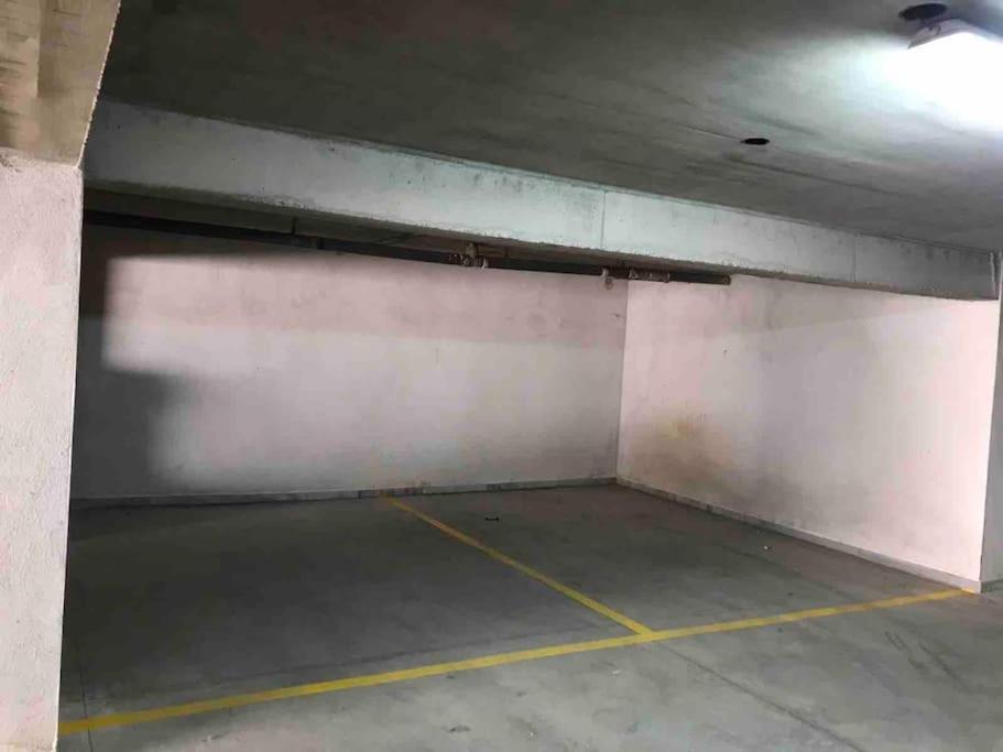 5 Min From Papageorgiou Free Indoor Parking Apartment Thessaloniki Exterior photo